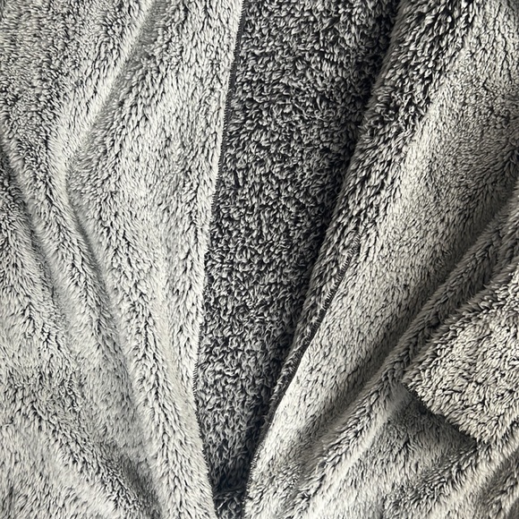 PINK super soft Sherpa cardigan - Picture 2 of 4